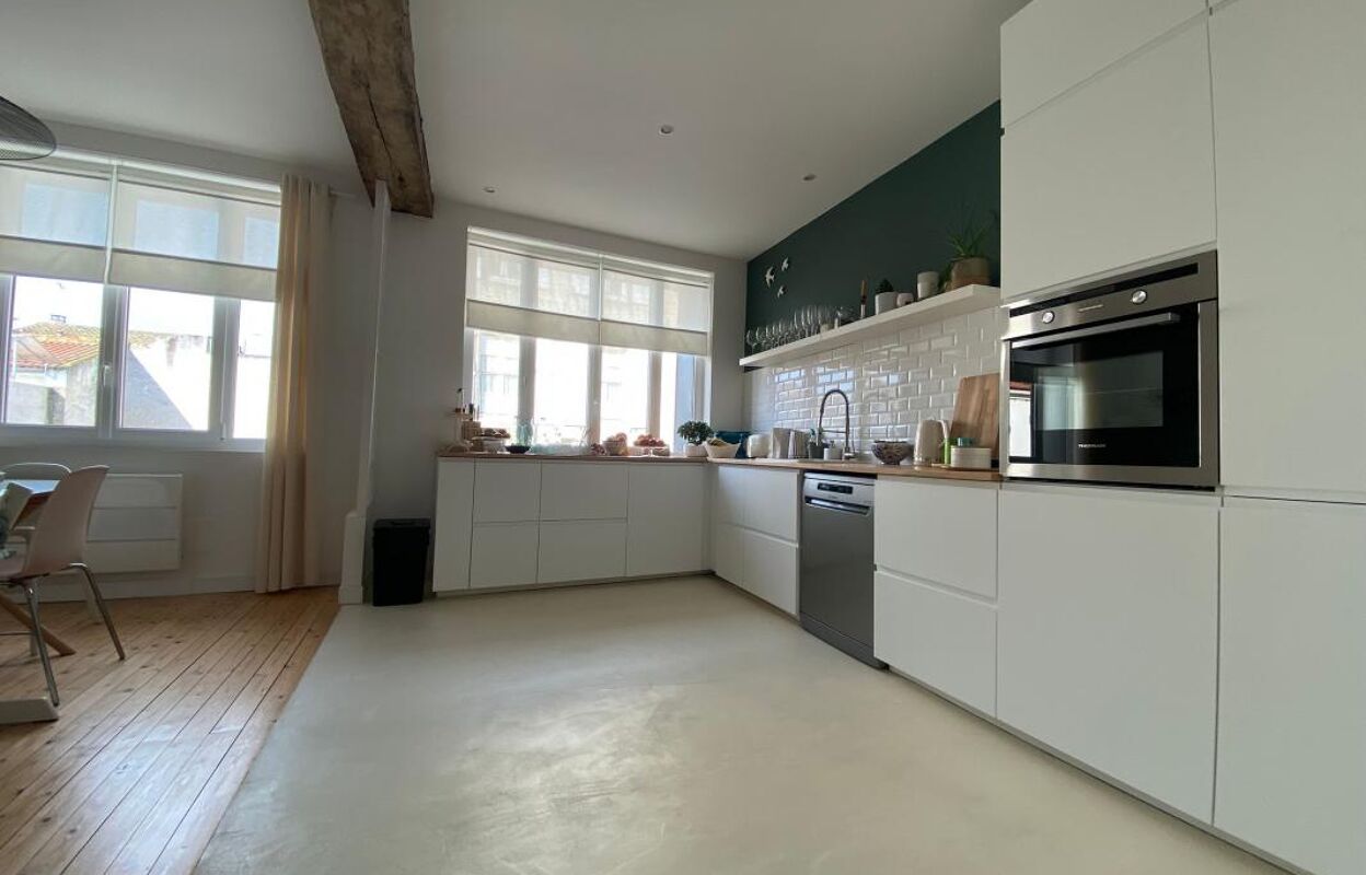 maison 5 pièces 145 m2 à vendre à Rochefort (17300)