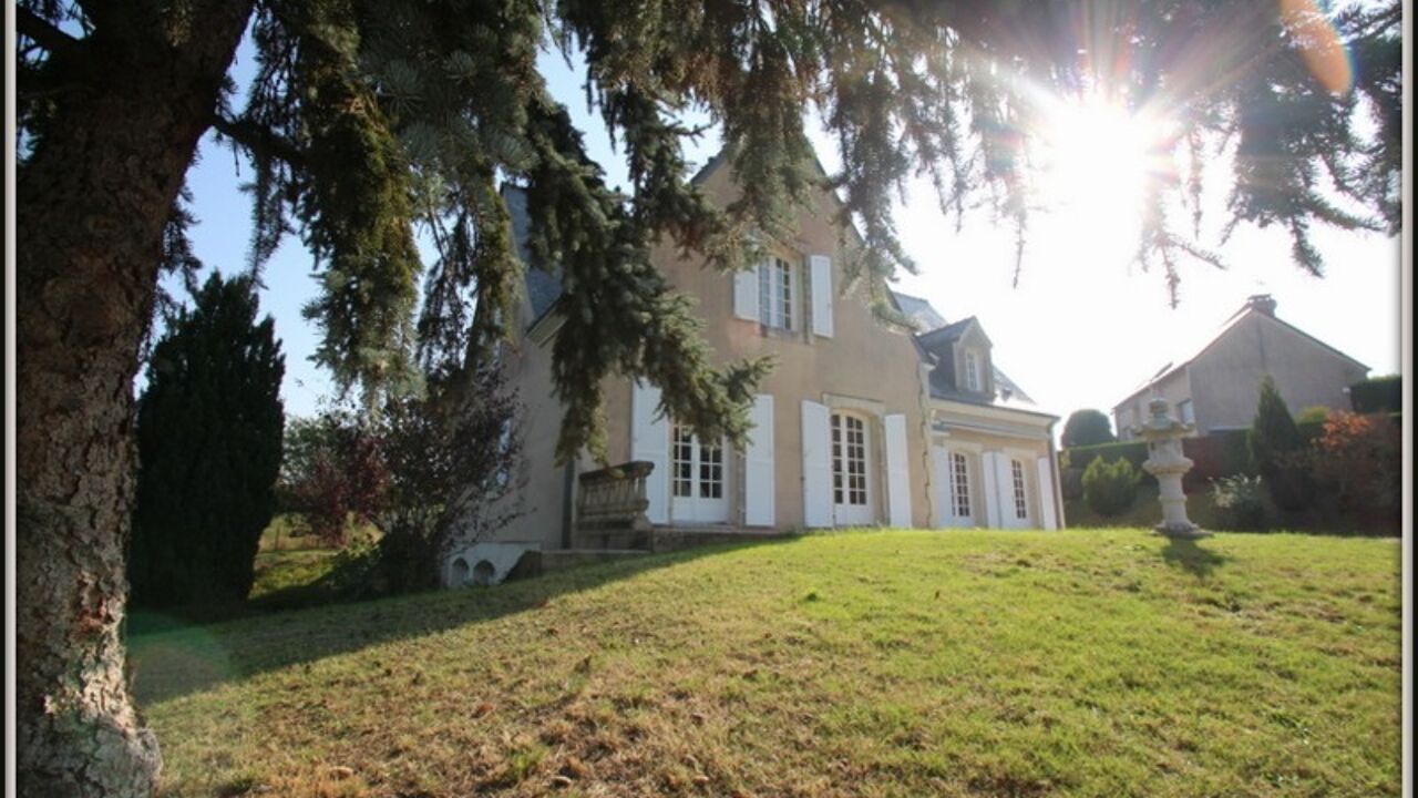 maison 8 pièces 216 m2 à vendre à Château-du-Loir (72500)