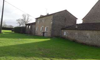 Maison 11 Pièces 223 m² à vendre à Montmorillon (86500)