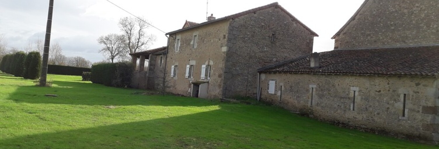 Maison 11 Pièces 223 m² à vendre à Montmorillon (86500)