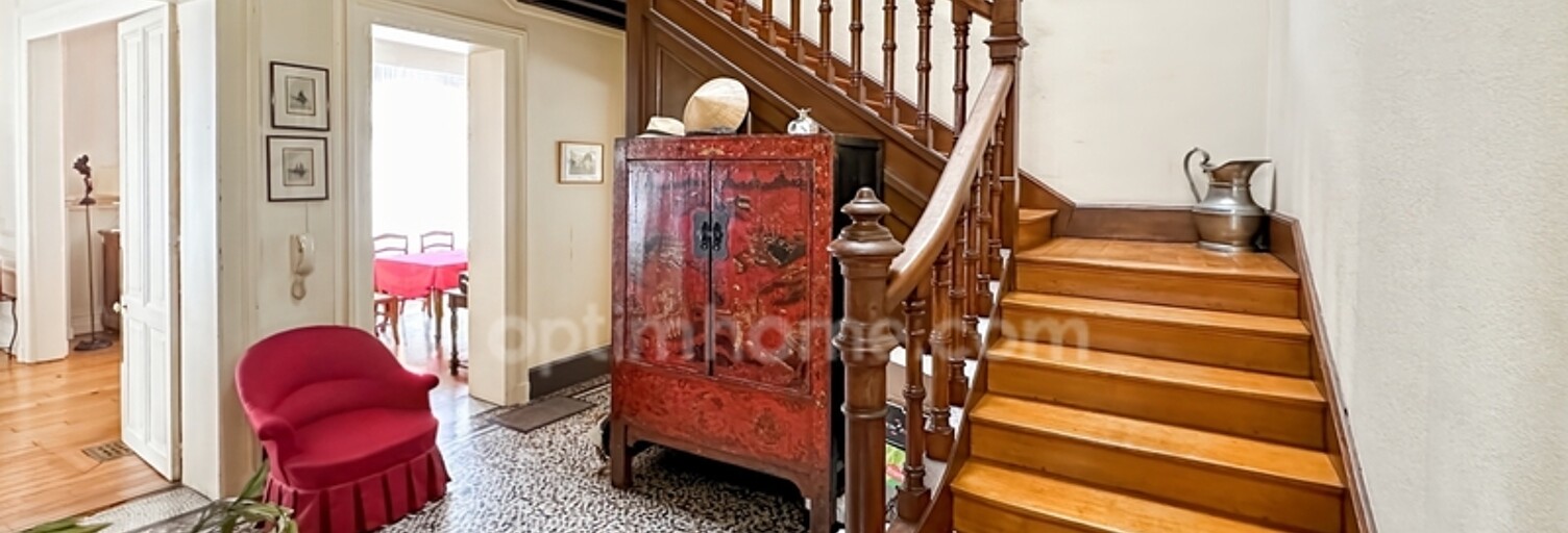 Maison 8 Pièces 215 m² à vendre à Saint-Quentin (02100)