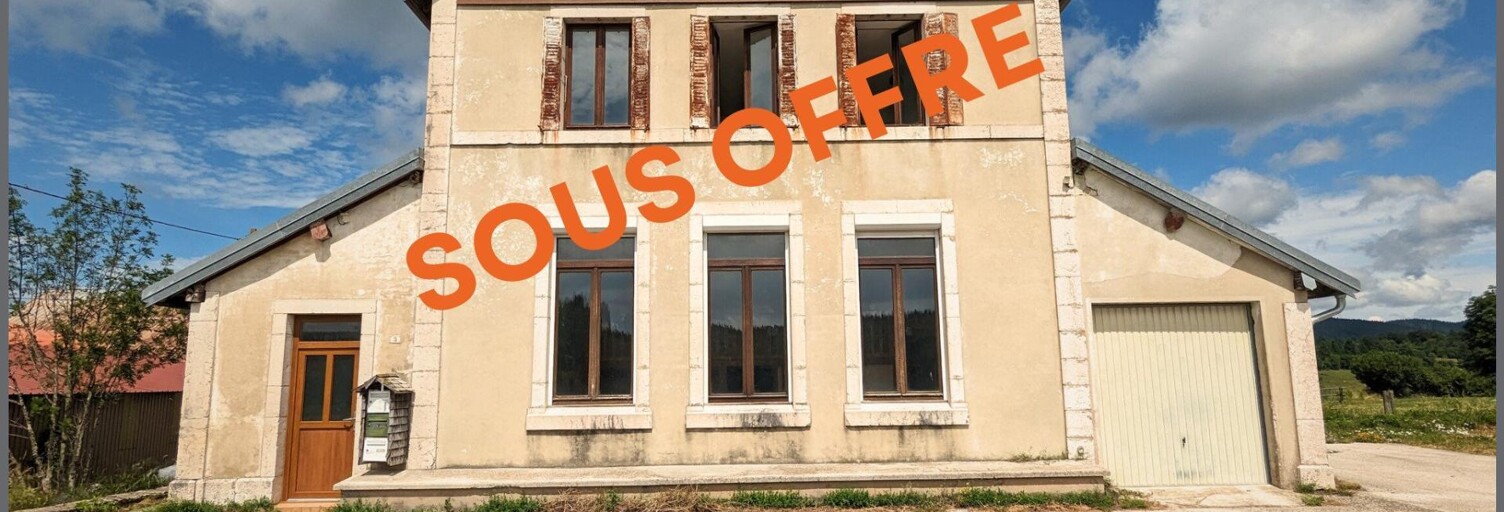 Maison 8 Pièces 170 m² à vendre à Grande-Rivière-Château (39150)