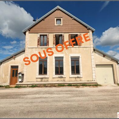 Maison 8 pièces 180000 €