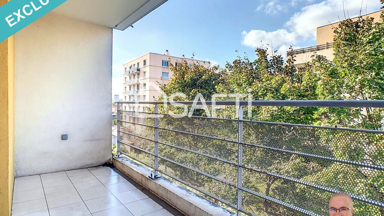 appartement 2 pièces 43 m2 à vendre à Lyon 8 (69008)