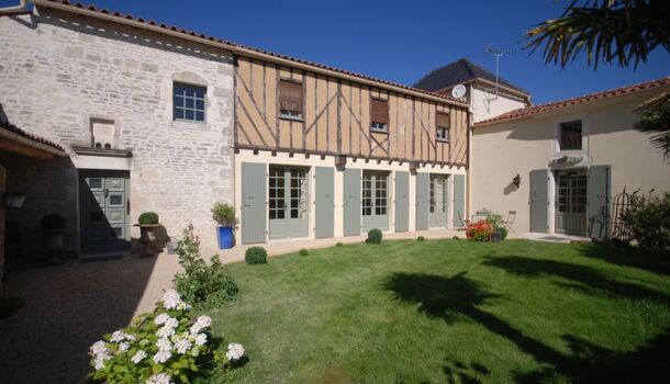 Villa / Maison 6 pièces  à vendre Haimps 17160