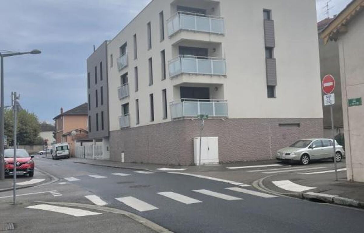 appartement 3 pièces 69 m2 à louer à Oullins (69600)