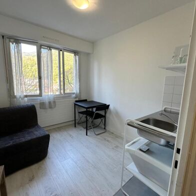 Appartement 1 pièce 14 m²