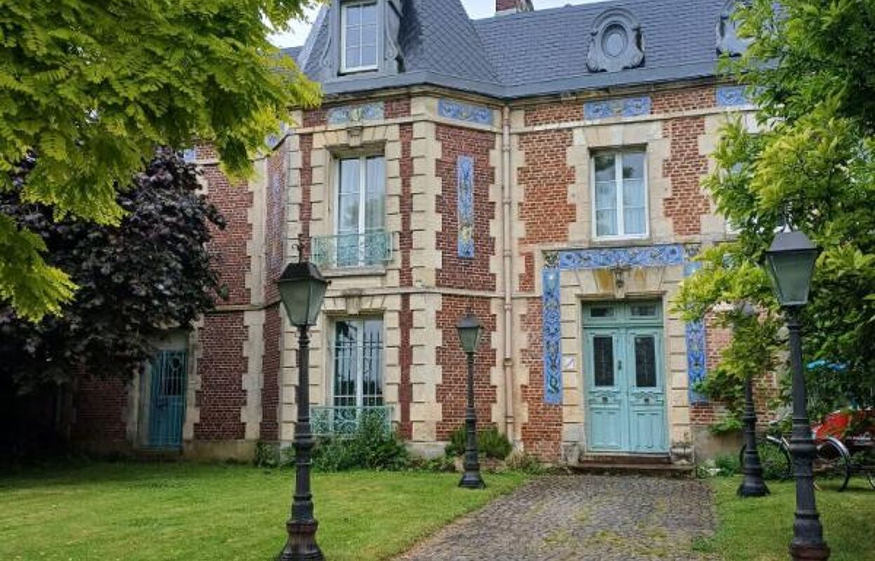 commerce 13 pièces 363 m2 à vendre à Compiègne (60200)