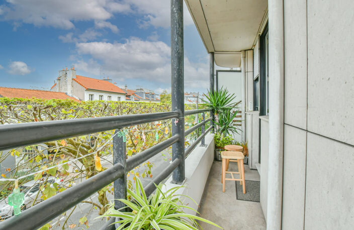 EXCLUSIVITE COBIMMO Appartement 2 pièces très lumineux refai — photo 3