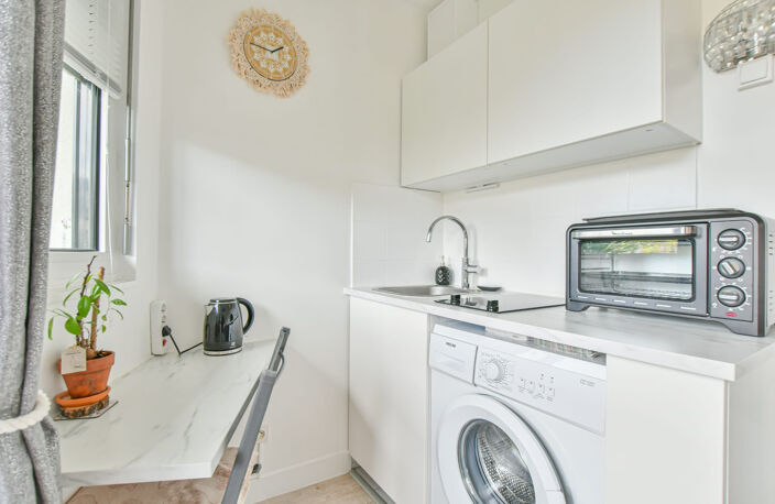 EXCLUSIVITE COBIMMO Appartement 2 pièces très lumineux refai — photo 4