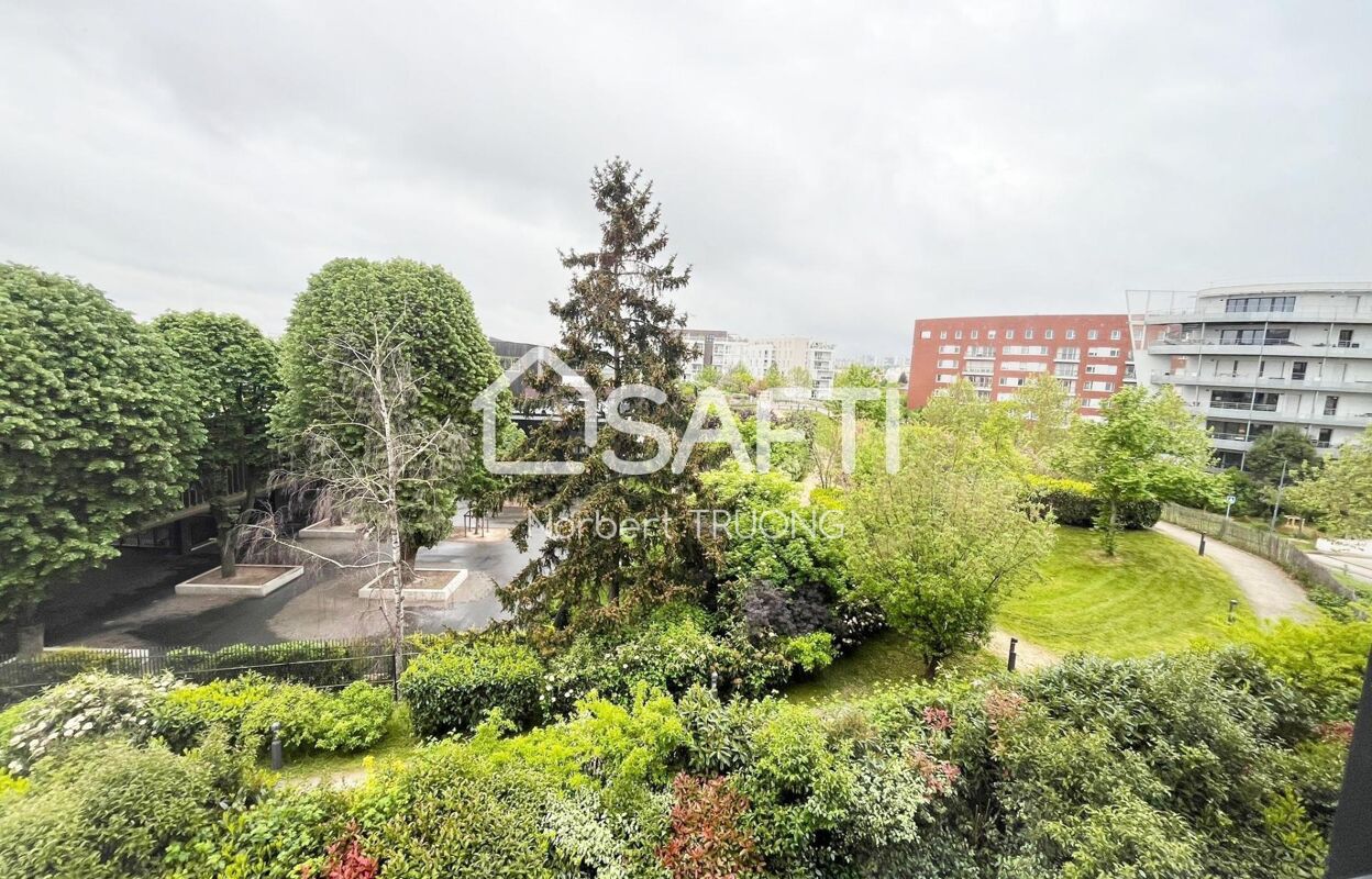 appartement 4 pièces 77 m2 à vendre à Issy-les-Moulineaux (92130)