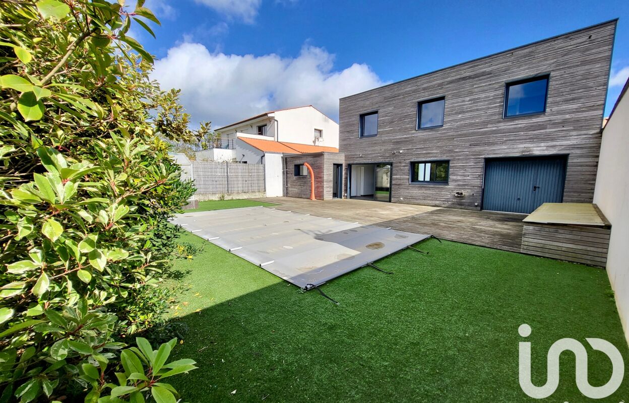 maison 6 pièces 124 m2 à vendre à Dompierre-sur-Mer (17139)