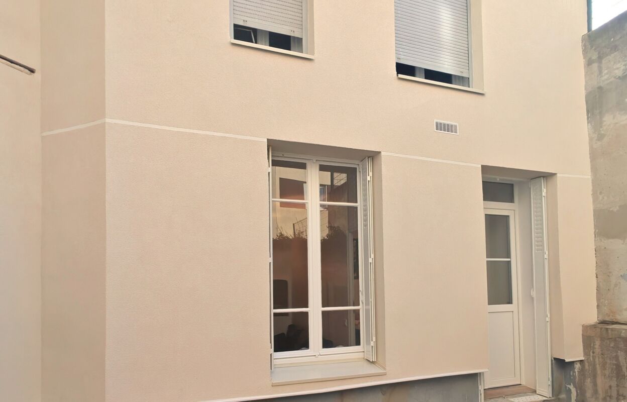 appartement 2 pièces 30 m2 à vendre à Paris 15 (75015)