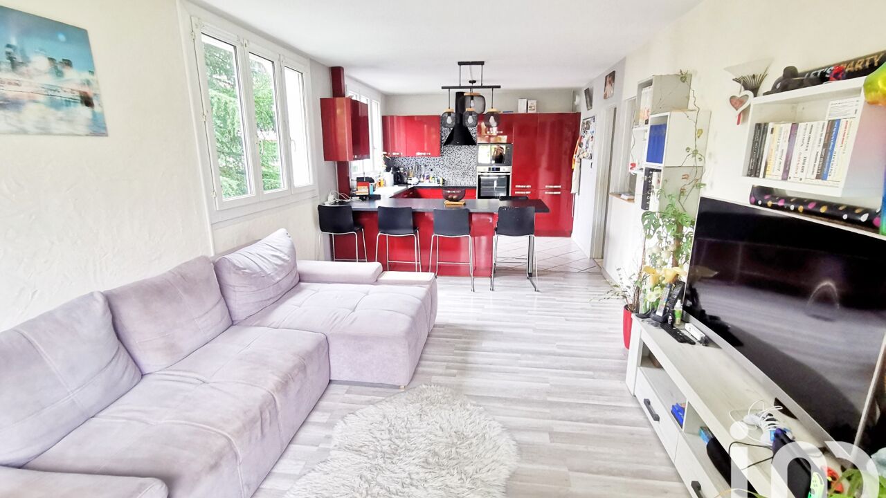 appartement 4 pièces 83 m2 à vendre à Chilly-Mazarin (91380)