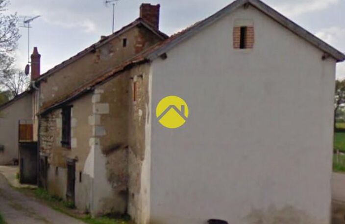 maison à restaurer + pré  — photo 5
