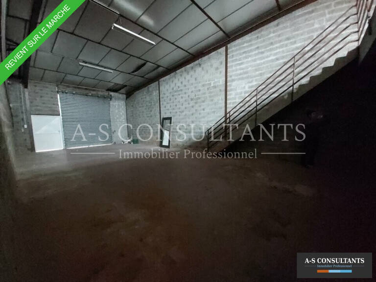 LOCAL COMMERCIAL A LOUER — photo 1