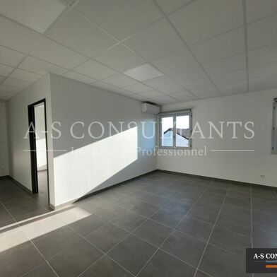 Bureau  1568 €