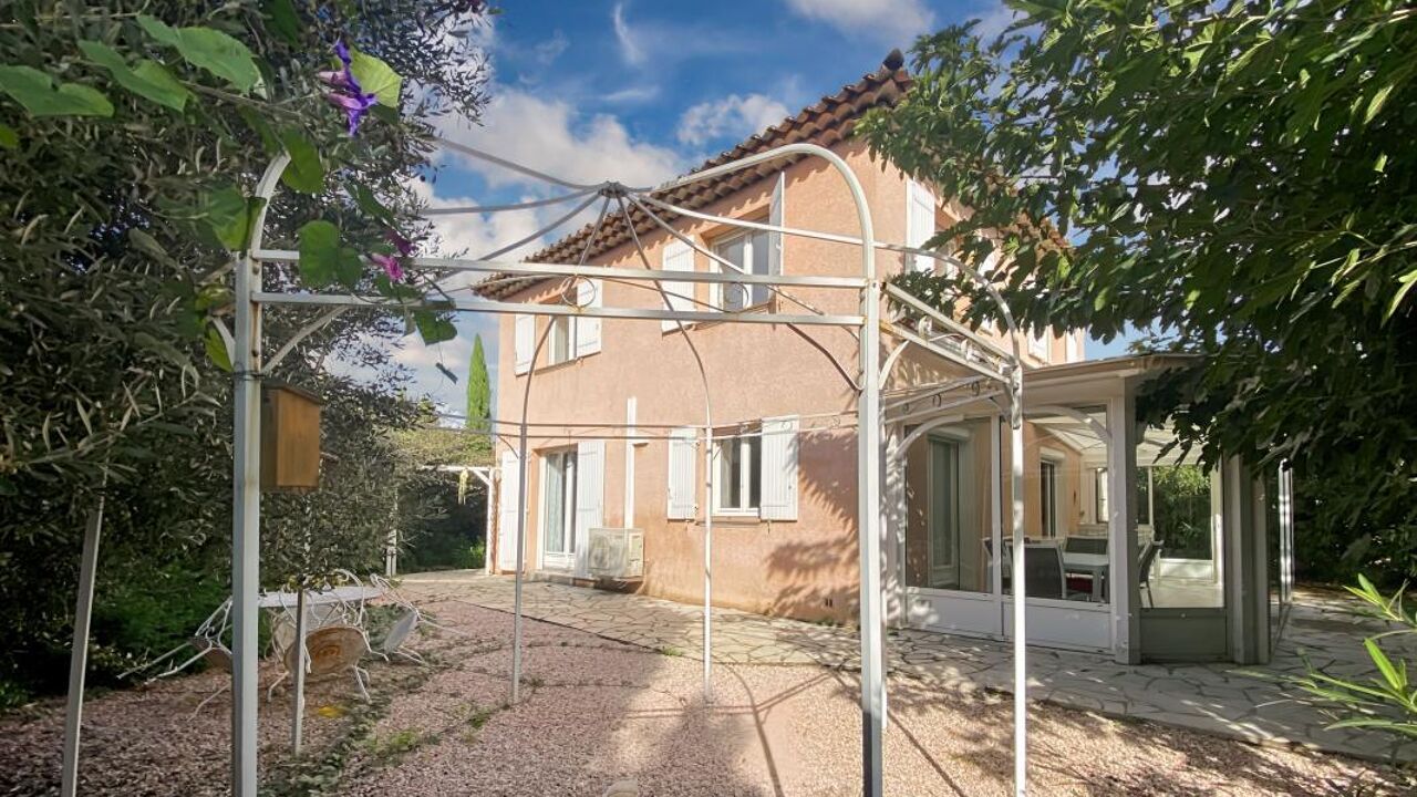 maison 5 pièces 128 m2 à vendre à Fréjus (83600)