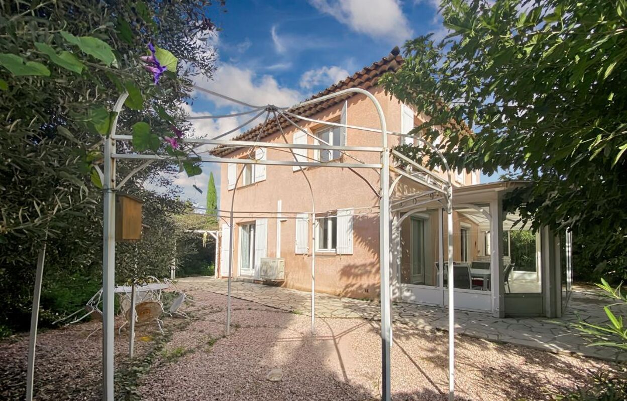 maison 5 pièces 128 m2 à vendre à Fréjus (83600)