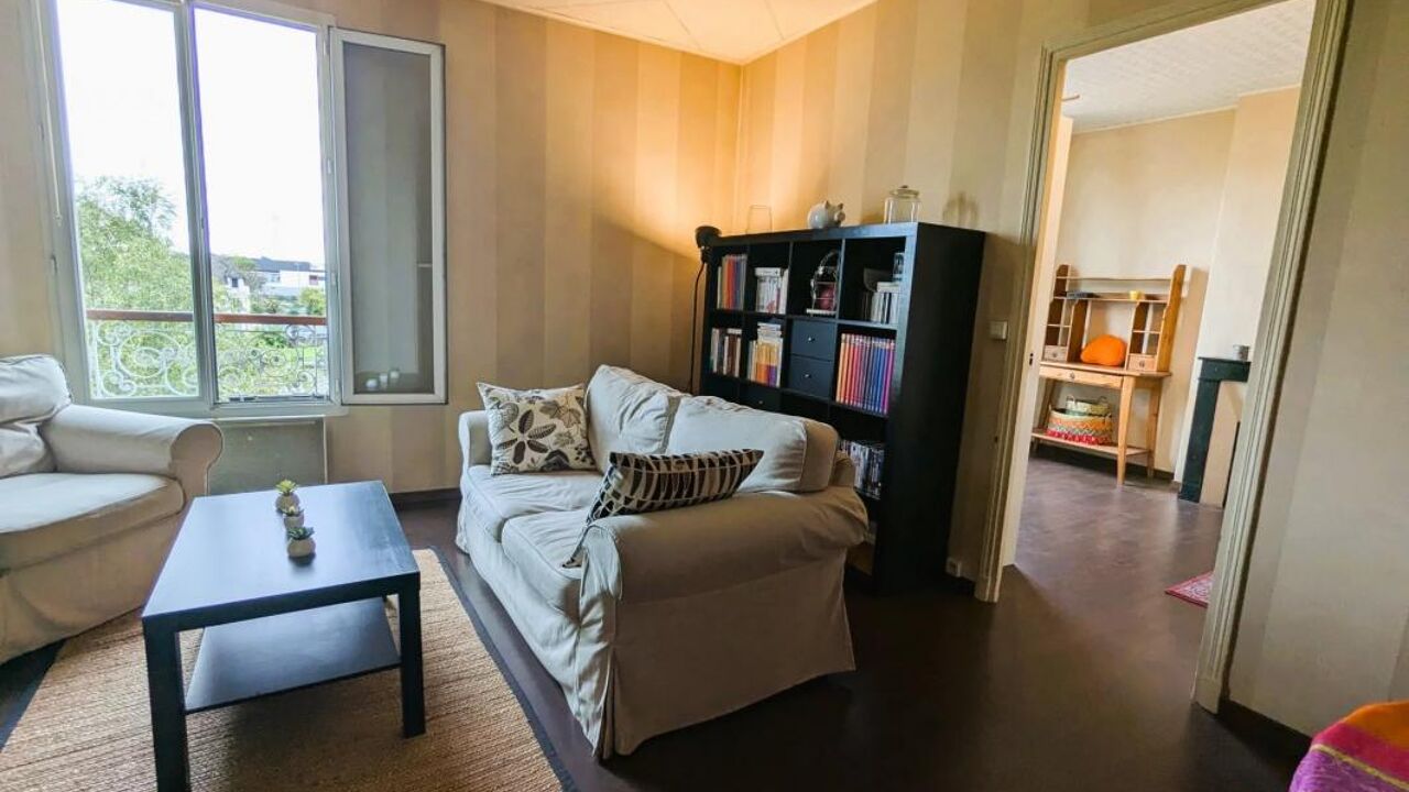 appartement 2 pièces 49 m2 à vendre à Saint-Denis (93200)