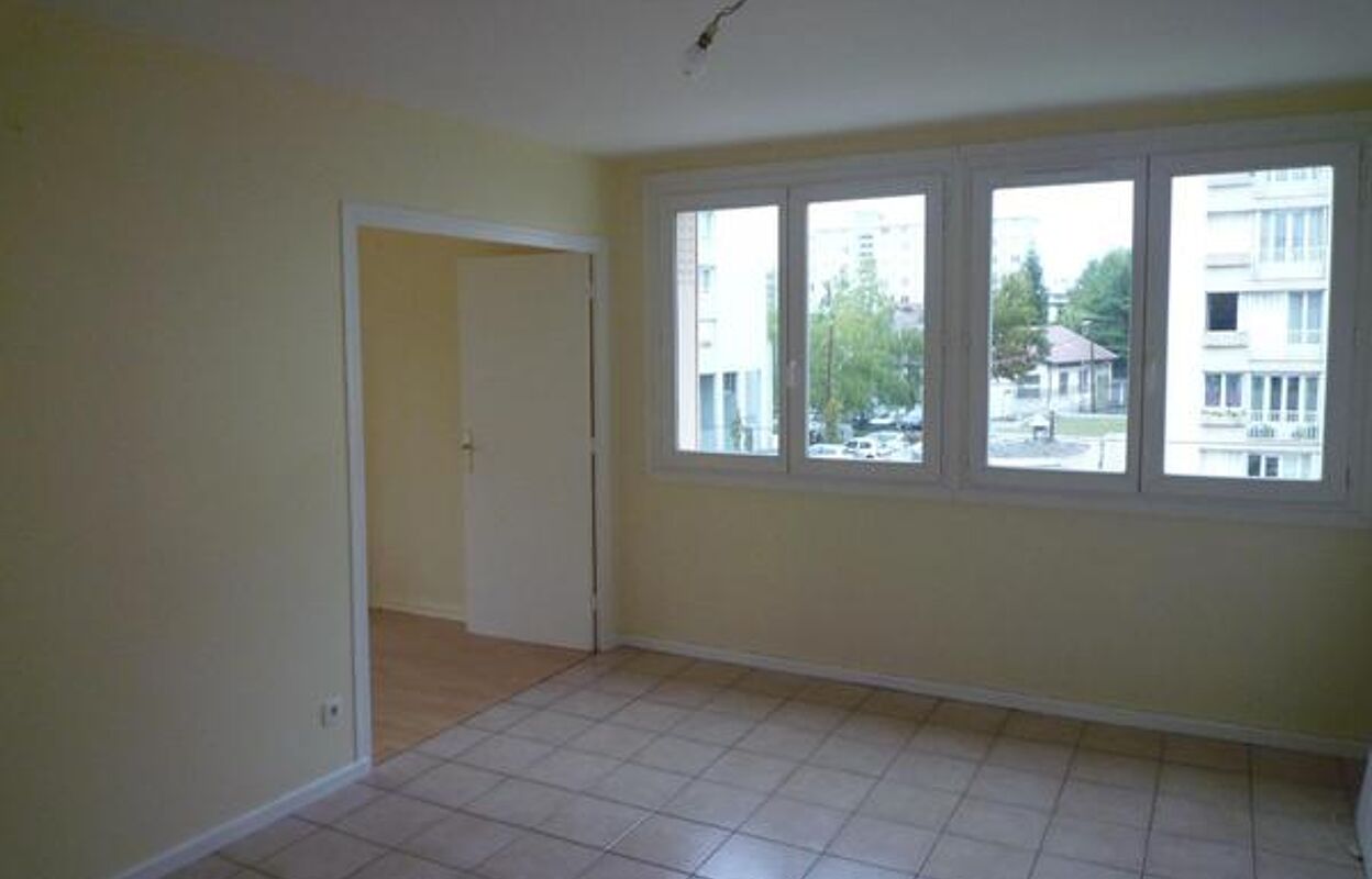 appartement 4 pièces 67 m2 à louer à Grenoble (38000)