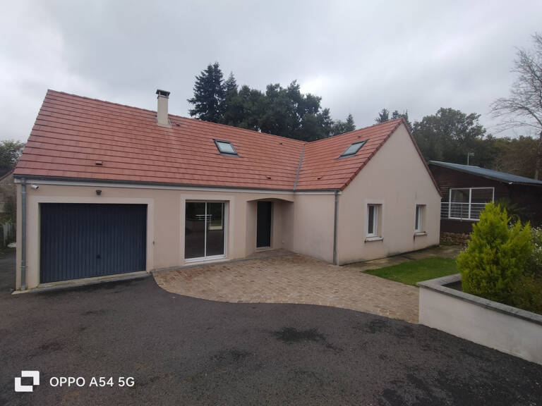 PAVILLON RECENT AVEC VIE DE PLAIN PIED, 5 CHAMBRES, 1884M2 T — photo 1