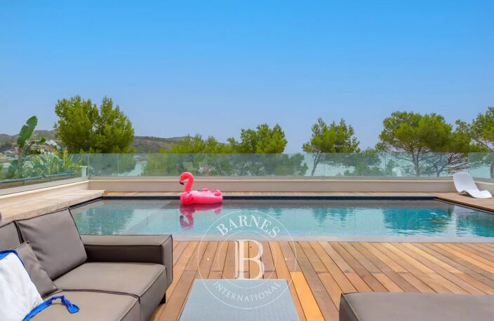CARRY LE ROUET - PROPRIETE D'EXCEPTION A VENDRE -VUE PANORAMIQUE — photo 4