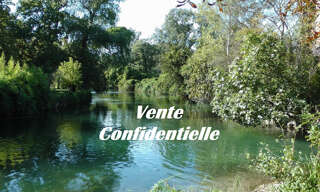 Maison 30 Pièces 1000 m² à vendre à L'Isle-sur-la-Sorgue (84800)