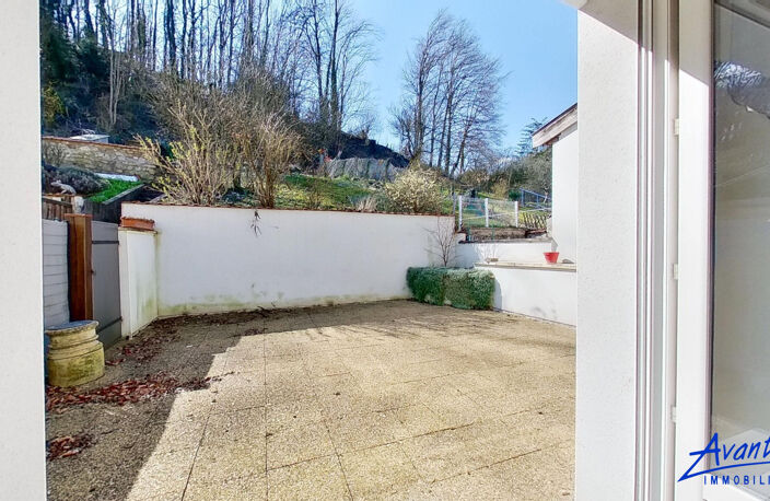 BELLE ET VASTE MAISON DE VILLE — photo 2