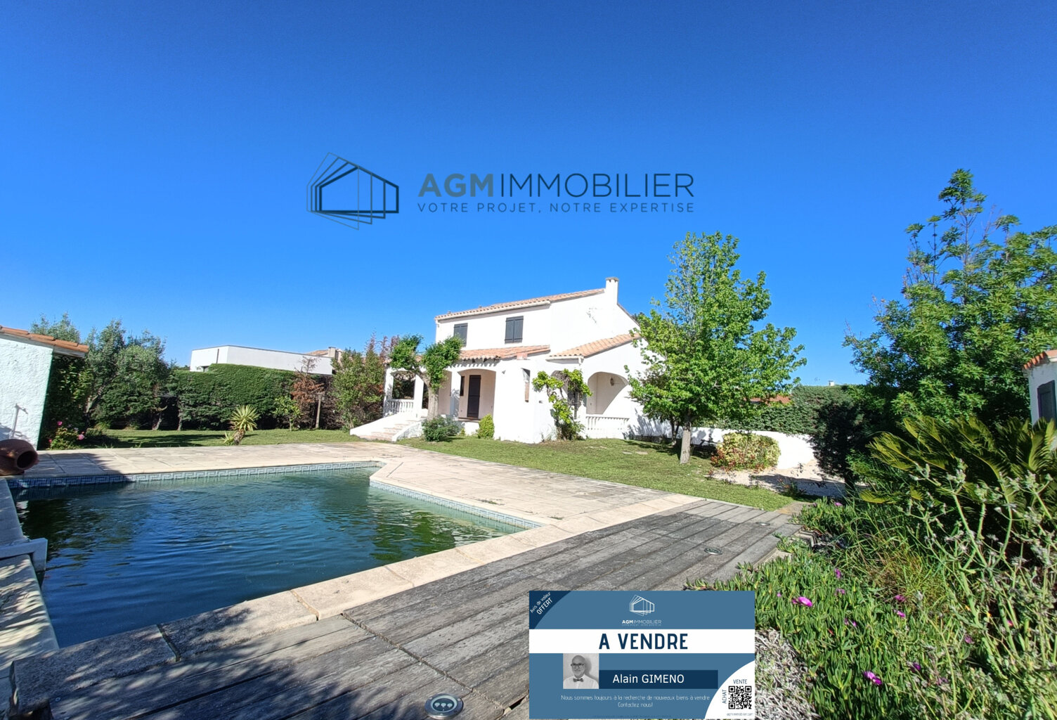 Villa 4 faces T5 piscine grand garage — photo 1