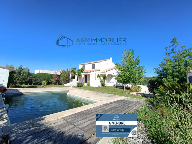 Villa 4 faces T5 piscine grand garage — photo du bien