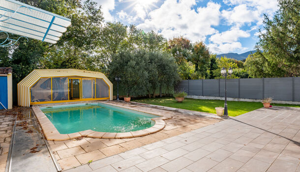 Villa / Maison 6 pièces  à vendre Saint-Zacharie 83640