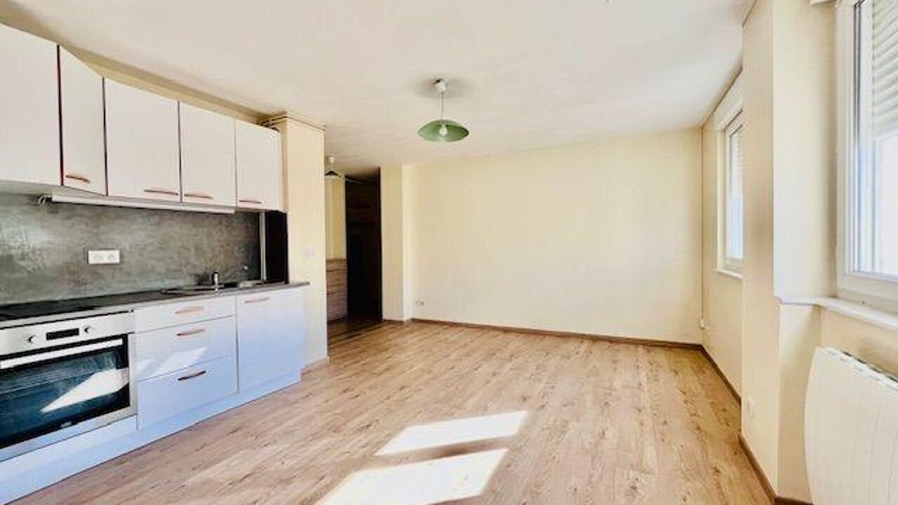 appartement 3 pièces 53 m2 à vendre à Troyes (10000)