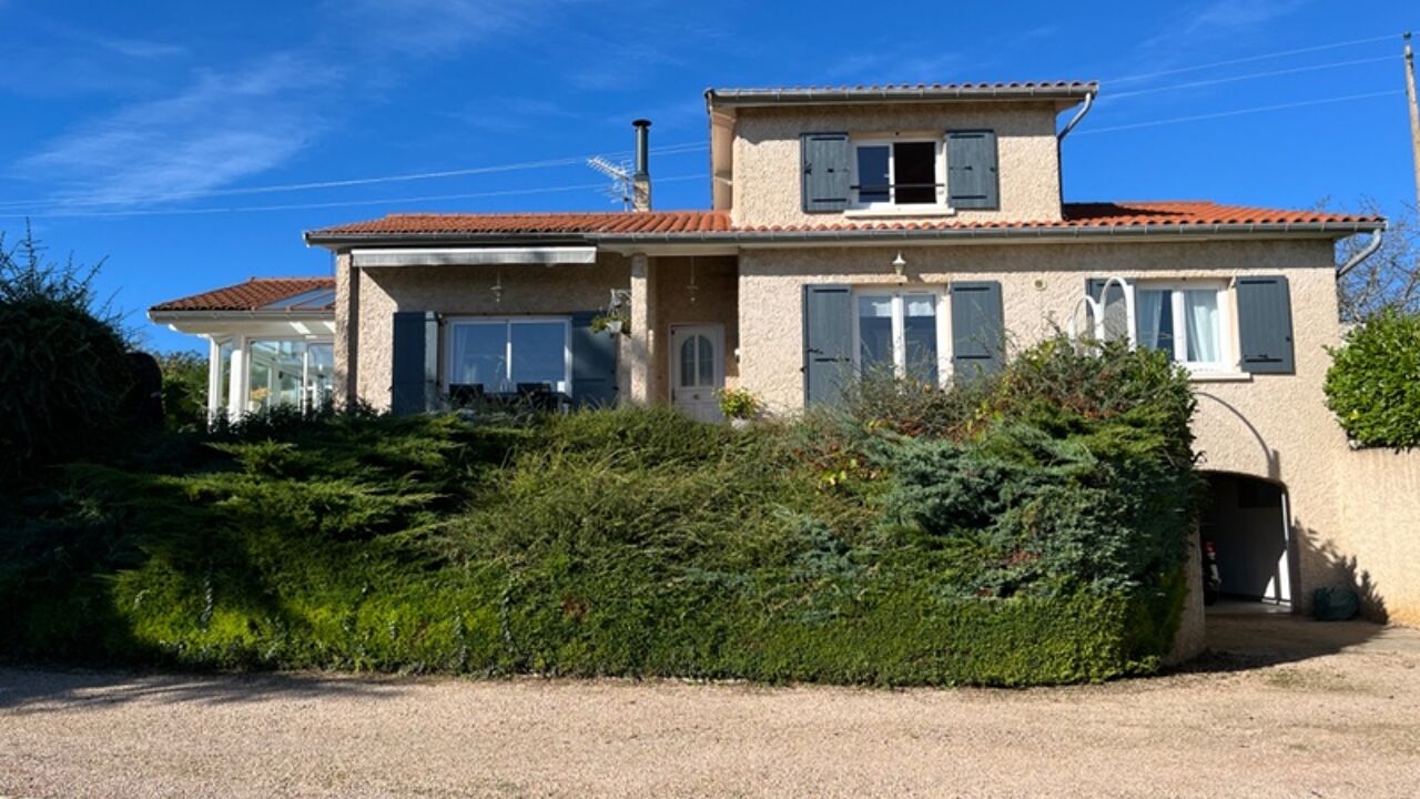 maison 5 pièces  m2 à vendre à Pommiers (69480)