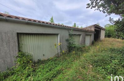 vente garage 52 000 € à proximité de Saint-Simon-de-Bordes (17500)