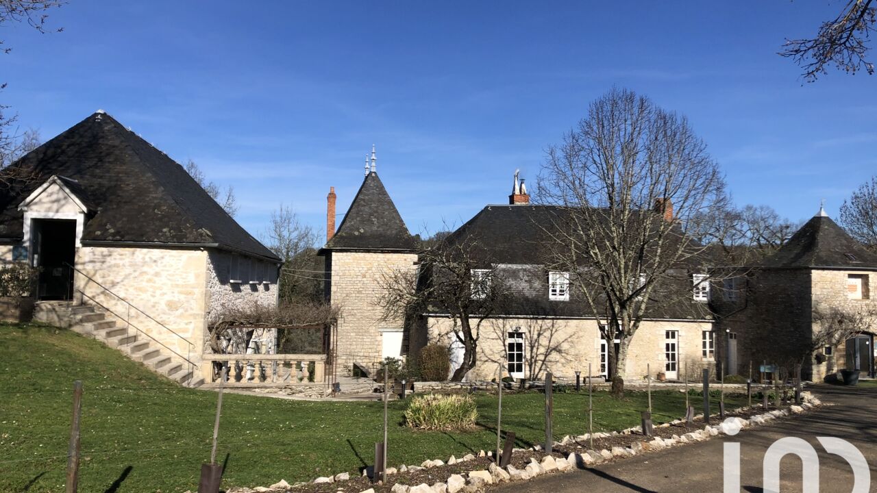 maison 42 pièces 1500 m2 à vendre à Martel (46600)