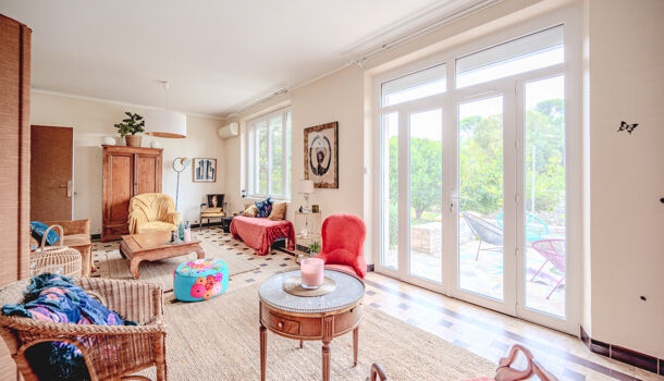 Villa / Maison 8 pièces  à vendre Toulon 83000