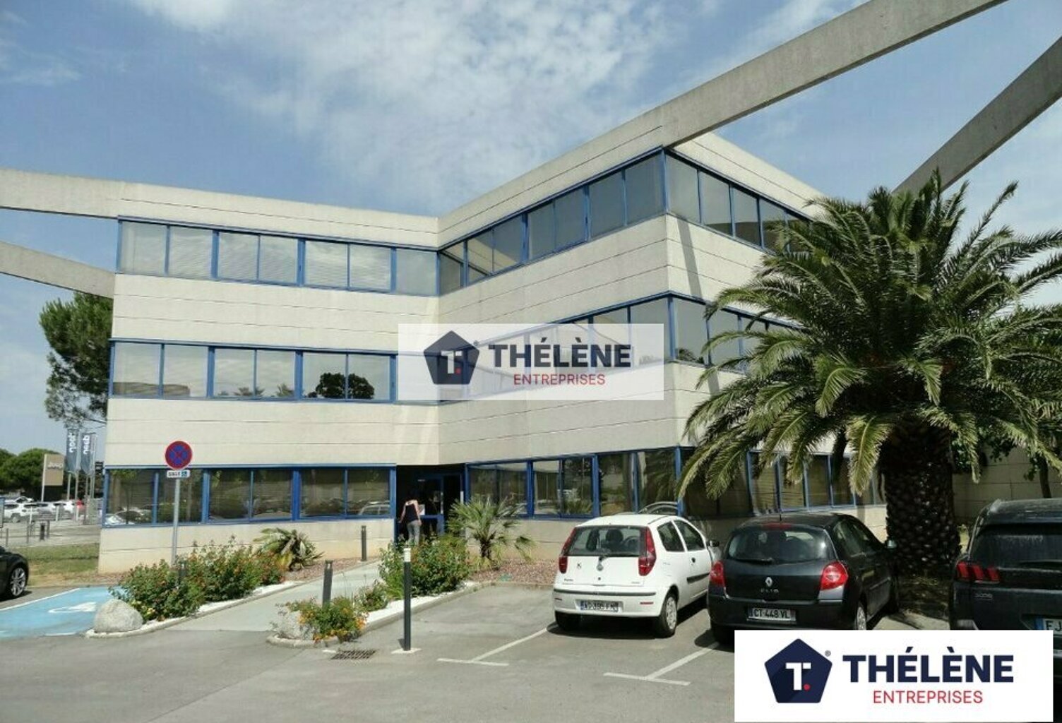 BUREAUX à LOUER — photo 1