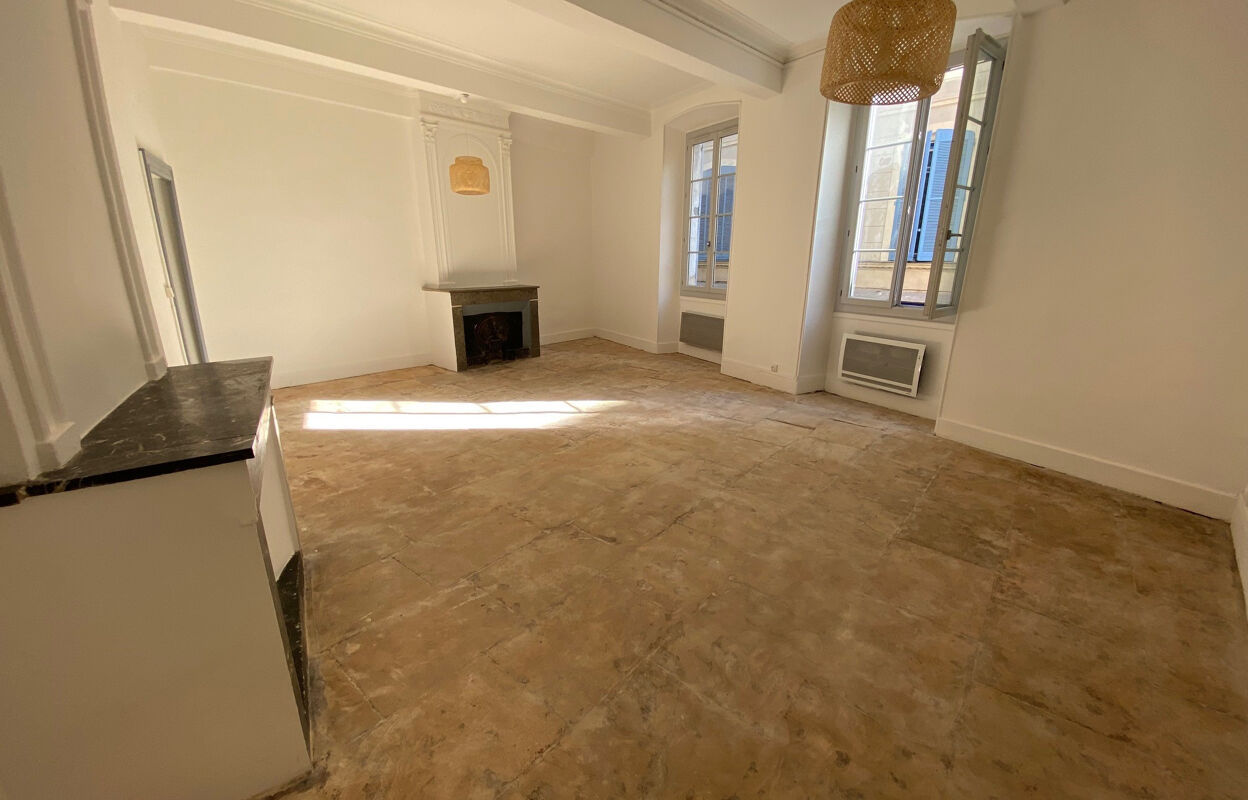 appartement 2 pièces 68 m2 à vendre à Nîmes (30000)