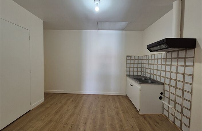 MAZAMET - APPARTEMENT T4 — photo 3