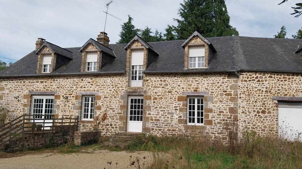 maison 8 pièces 180 m2 à vendre à Saint-Georges-Buttavent (53100)