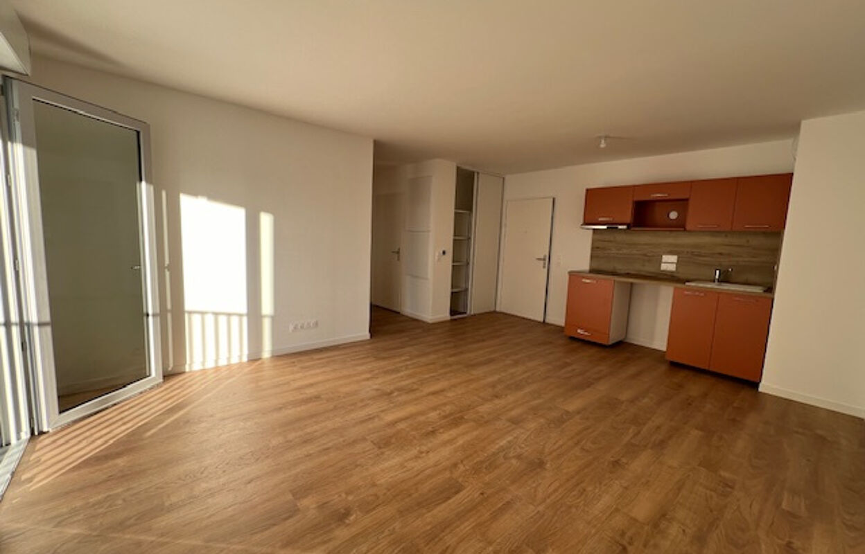 appartement 3 pièces 64 m2 à louer à La Rochelle (17000)