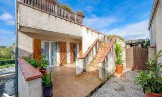 Immeuble   m² à vendre à Saint-Lys (31470)