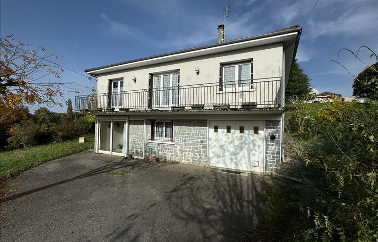 maison 5 pièces 102 m2 à vendre à Châlus (87230)