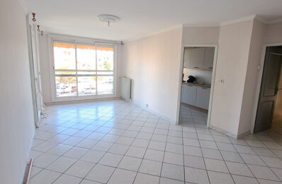 location appartement 1 061 € CC /mois à proximité de Marseille 3 (13003)