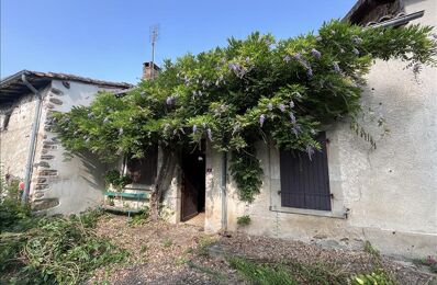 vente maison 39 550 € à proximité de Terres-de-Haute-Charente (16270)