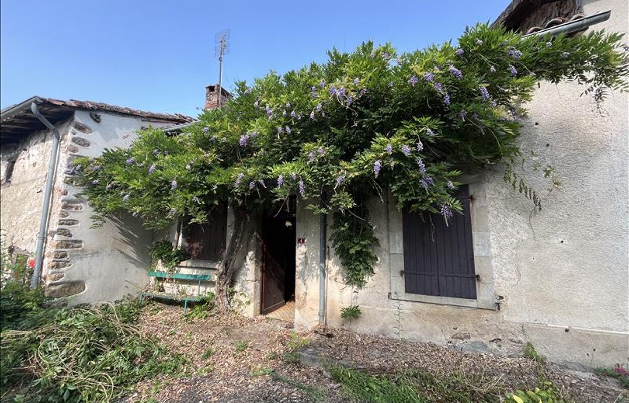 maison 3 pièces 85 m2 à vendre à Chabrac (16150)