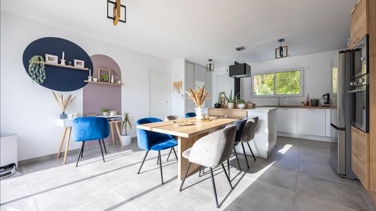 maison 5 pièces 123 m2 à vendre à Saint-Avaugourd-des-Landes (85540)