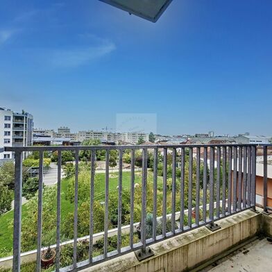 Appartement 4 pièces 77 m²