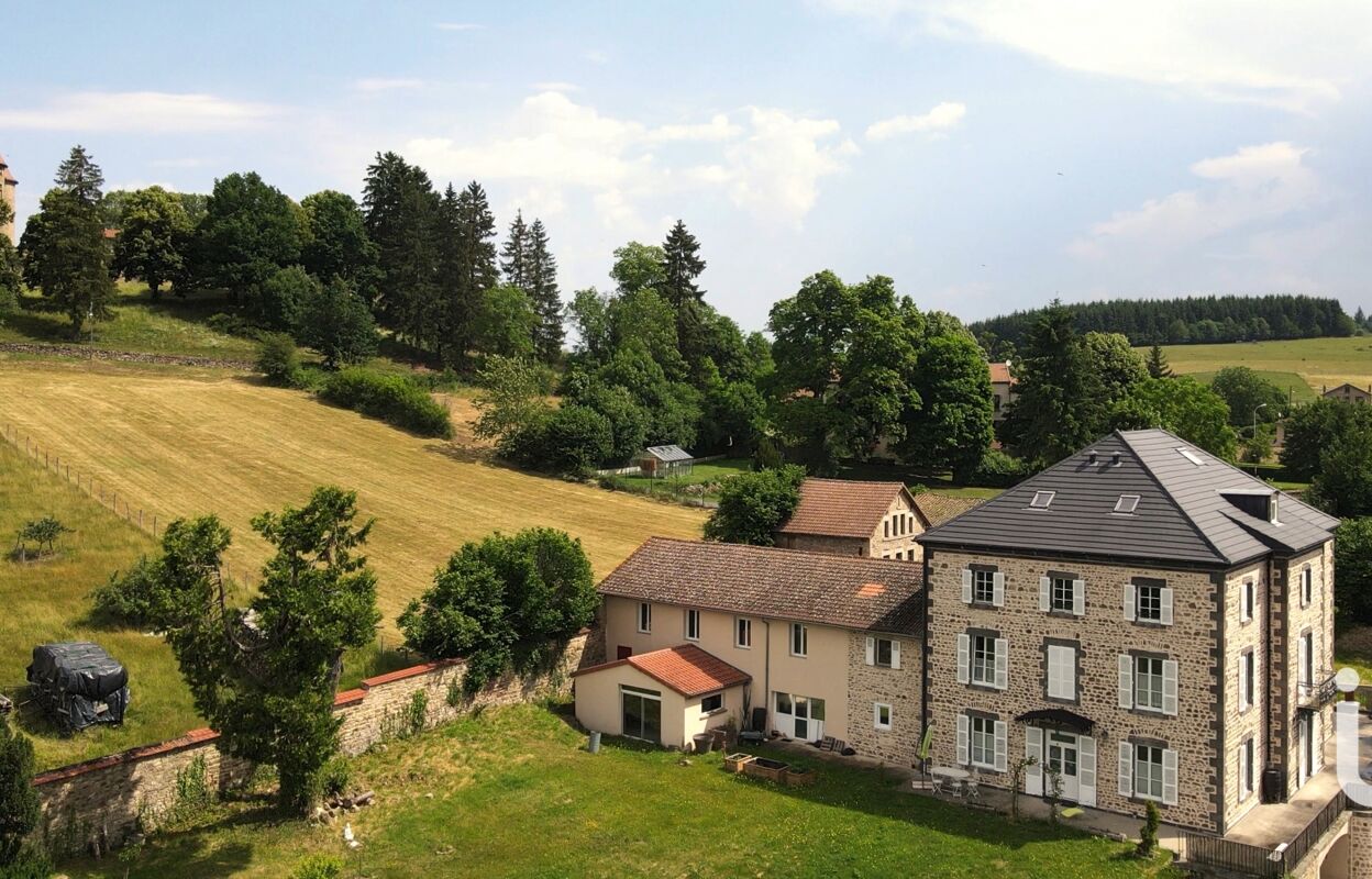 maison 21 pièces 868 m2 à vendre à Le Vernet-Chaméane (63580)